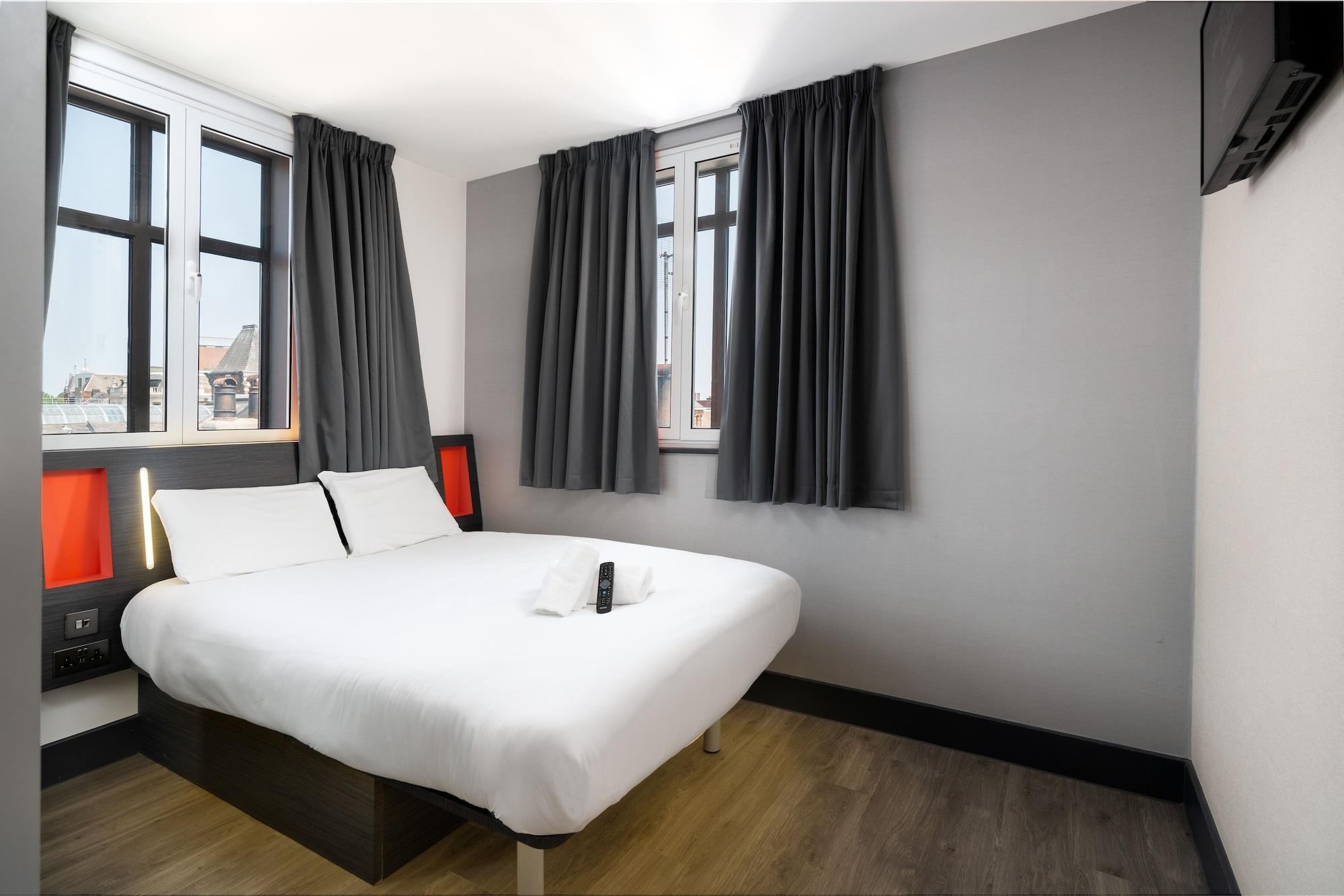 Easyhotel Leeds Leeds  Exterior foto